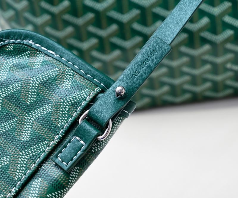 Goyard Shopping Bags